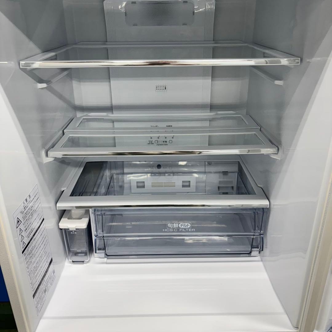527 冷蔵庫　大型　右開き　自動製氷機付　右開き　200L〜300L 極美品