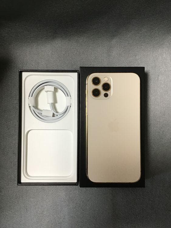 超美品　国内版　SIMフリー　iPhone12 Pro 128GB ゴールド色