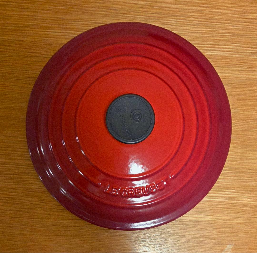 LE CREUSET　ココット・ジャポネーズ　24cm　チェリーレッド　美品