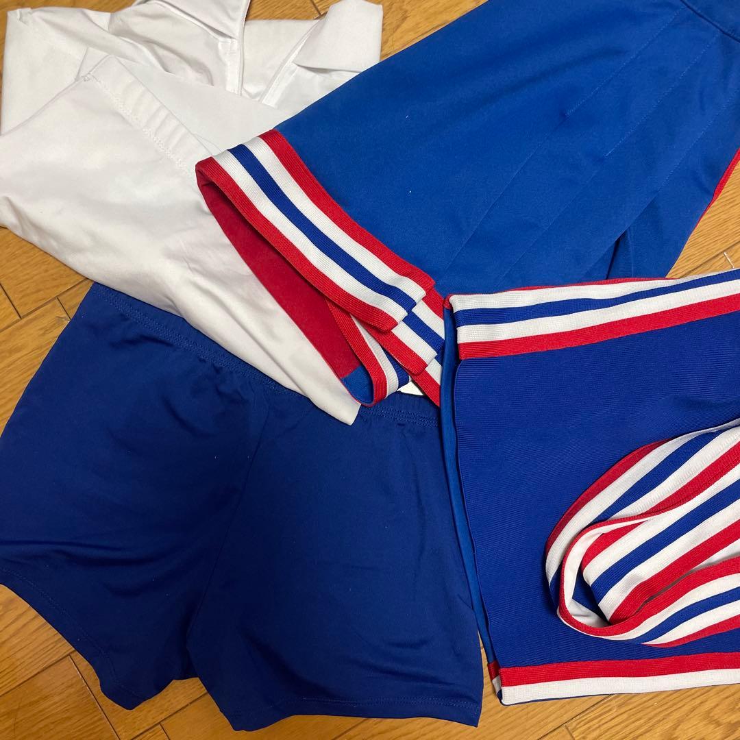 チアリーディングウェア ホワイト・ブルー・レッド