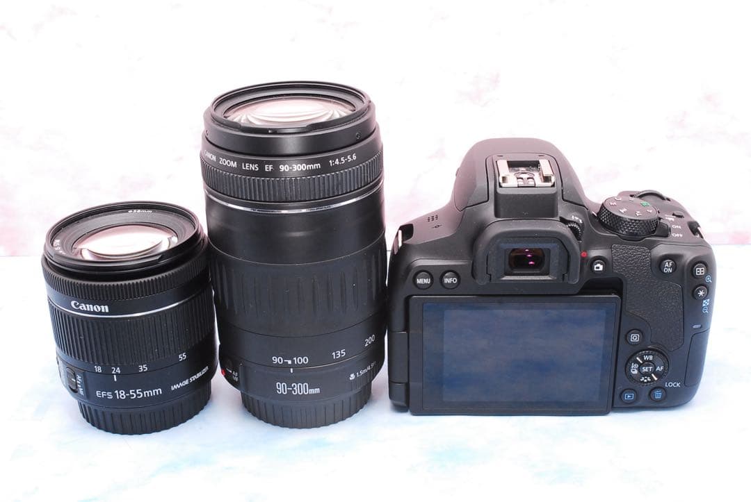 Canon Kiss X10i☆超高性能☆一眼レフカメラ☆スマホ転送OK☆