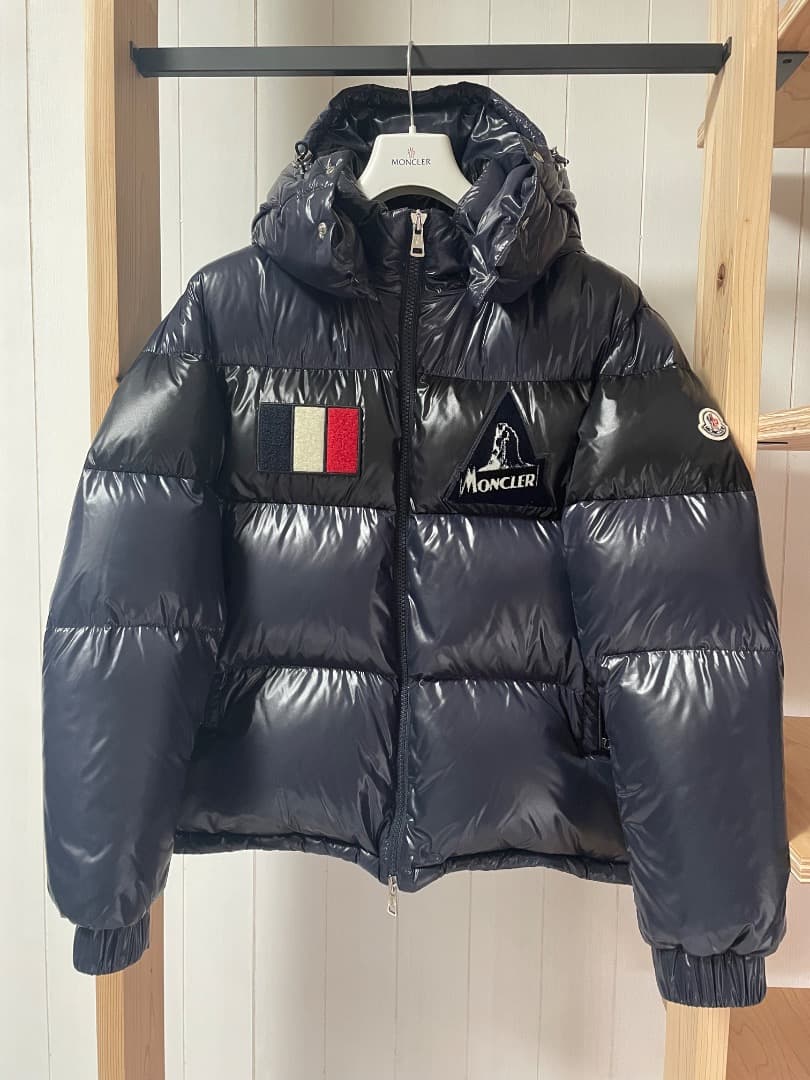 【美品】モンクレール　ゲイリーダウンジャケット メンズ ネイビー３/L