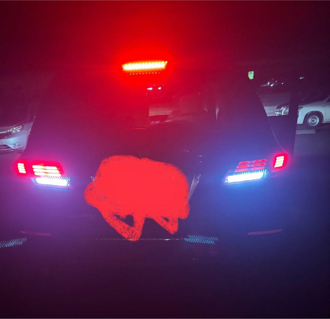 rb3オデッセイ　テールランプ社外