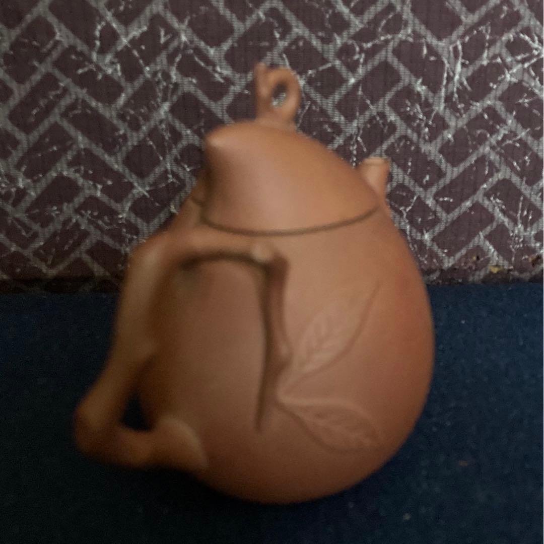 朱泥桃型茶心壷　朱泥急須　煎茶