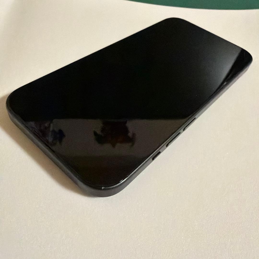 Apple iPhone 15 ブラック　128GB SIMフリー