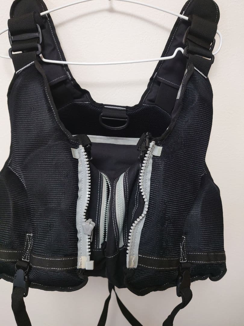 リバレイバーニングブラッド　ゲームベスト　ライフジャケットフローティングベスト