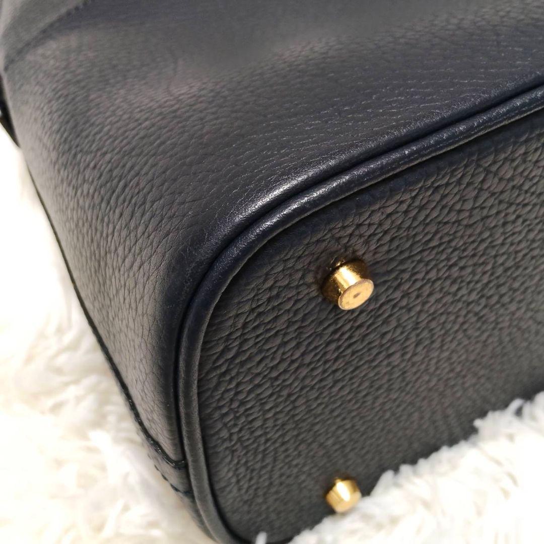 ヘンリーハイクラス レザー 本革 ハンドバッグ 自立 ネイビー 美品