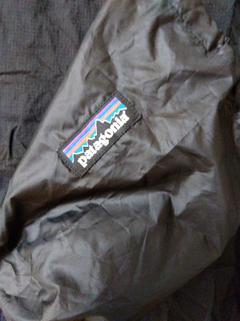 patagonia フーディニプルオーバー M