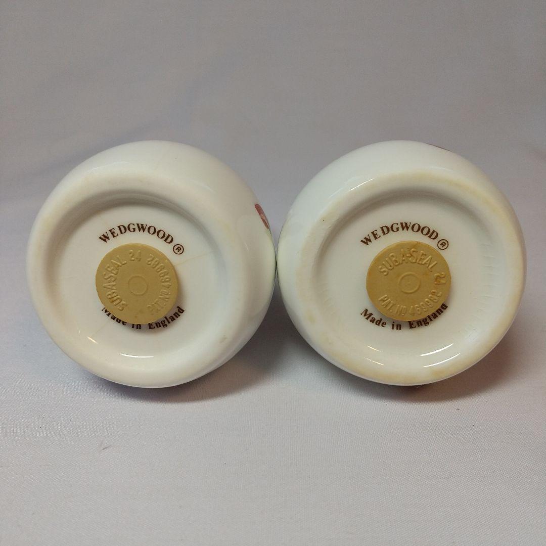 ウェッジウッド　ワイルドストロベリー　塩、胡椒入れ