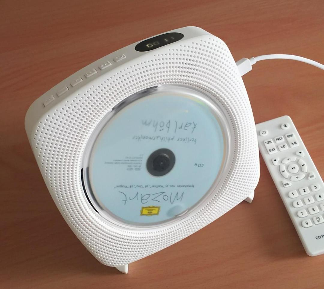 LEDディスプレイ付きポータブルCDプレーヤー 壁掛け＆置き式 1台多役