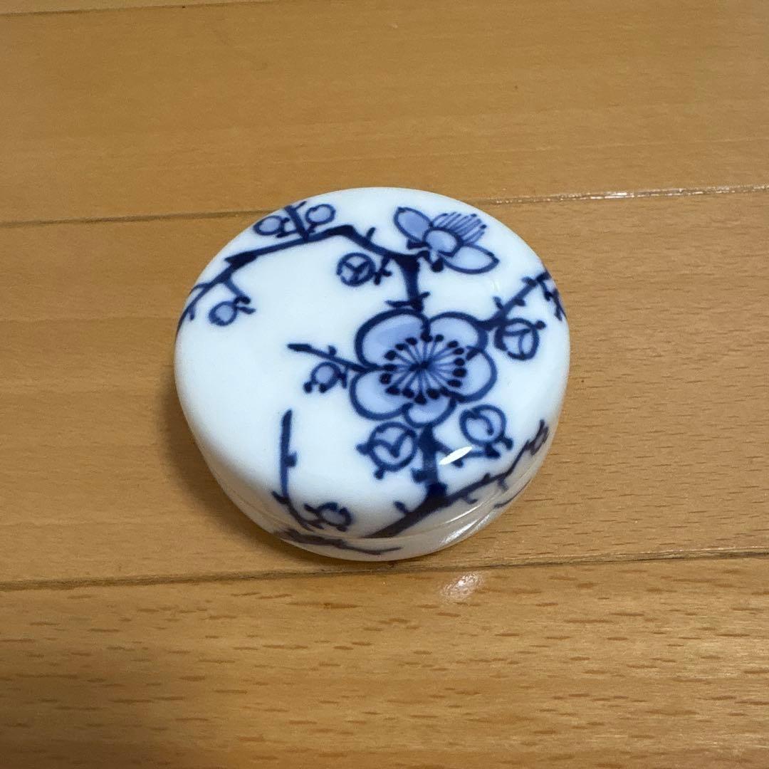 宮内庁御用達 辻精磁社 第十四代 辻 常陸 染付 香合