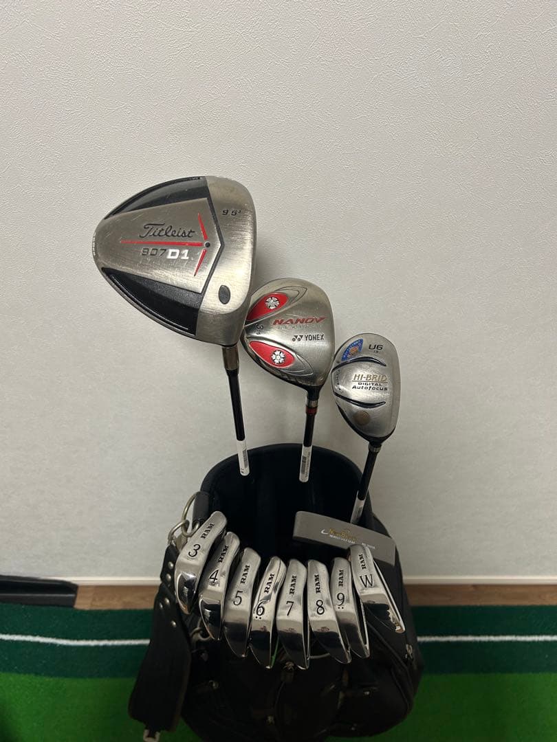 【大人気】ゴルフクラブセット　希少バーバリーキャディバッグ　大手メーカークラブ
