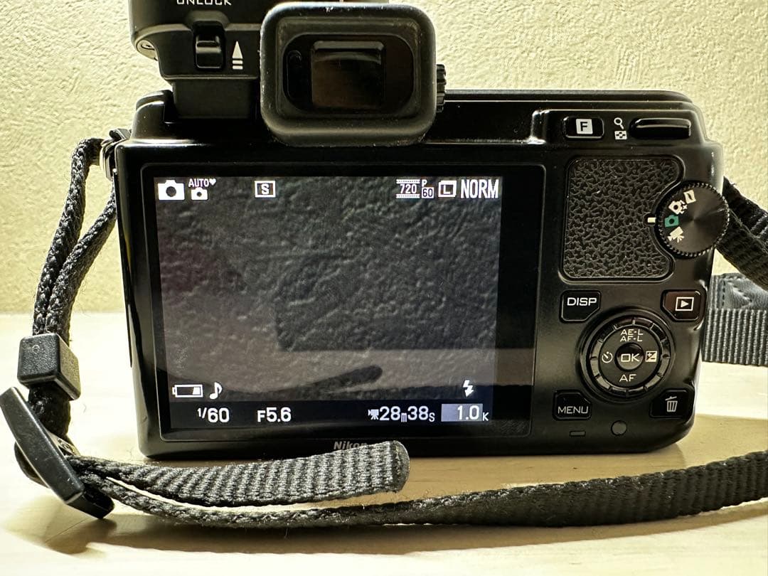 【美品】Nikon Nikon1 V1 レンズセット デジタルカメラ　レンズ　1