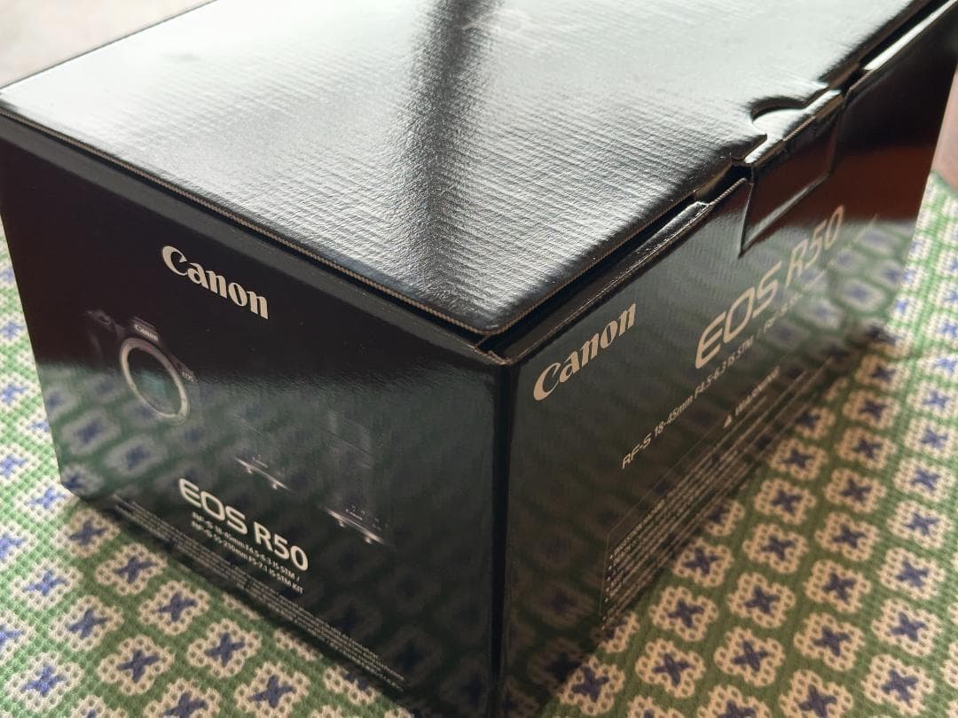 【美品】Canon EOS R50 ダブルズームキット ブラック