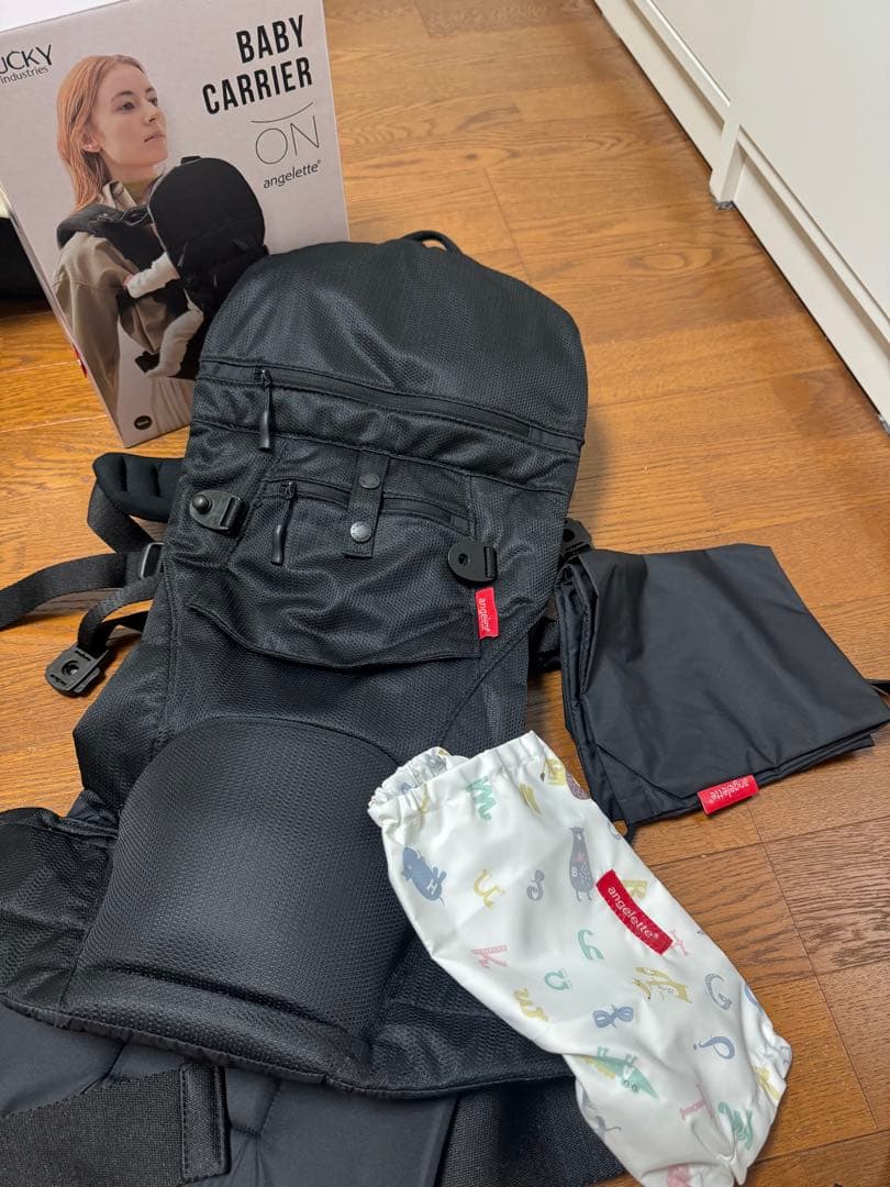 【美品】アンジェレッテ ベビーキャリア オン 抱っこ紐　ブラック