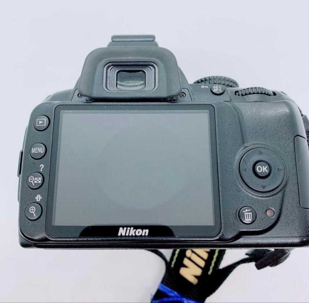 Nikon ニコン　デジタルカメラ　デジタル一眼　D3000 MK0151