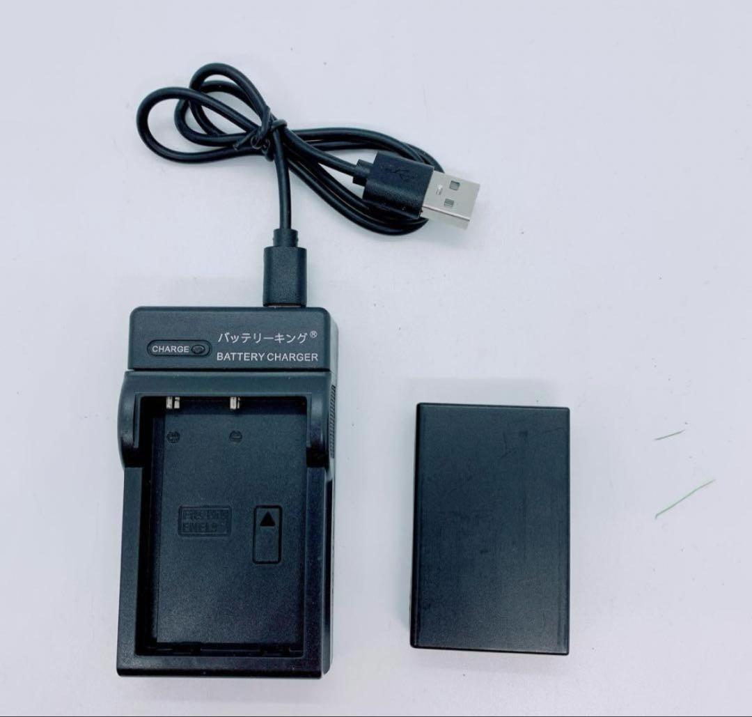 Nikon ニコン　デジタルカメラ　デジタル一眼　D3000 MK0151