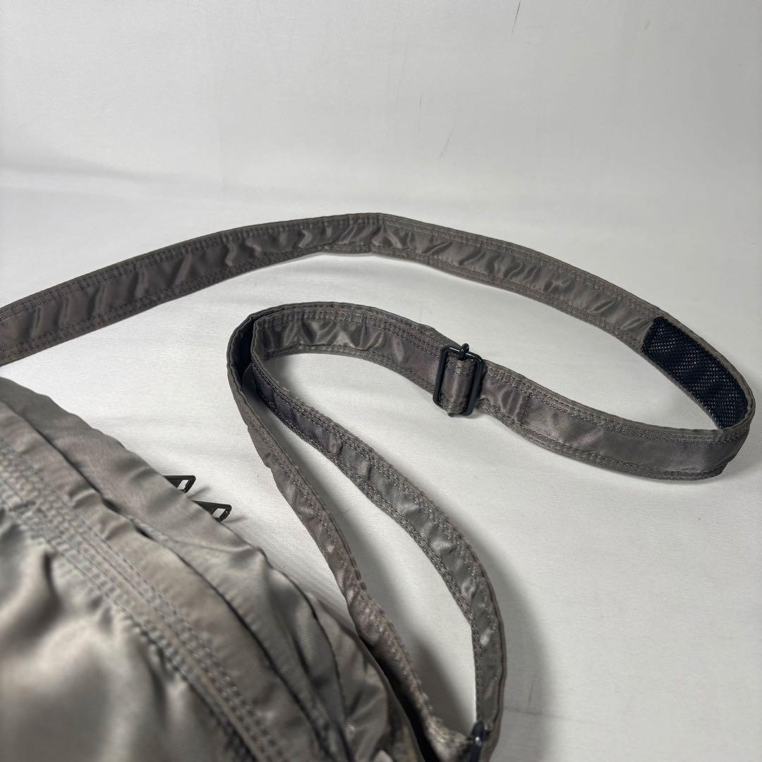 ポーター ショルダーバッグ 斜め掛け タンカー ハーフムーン ナイロン グレー