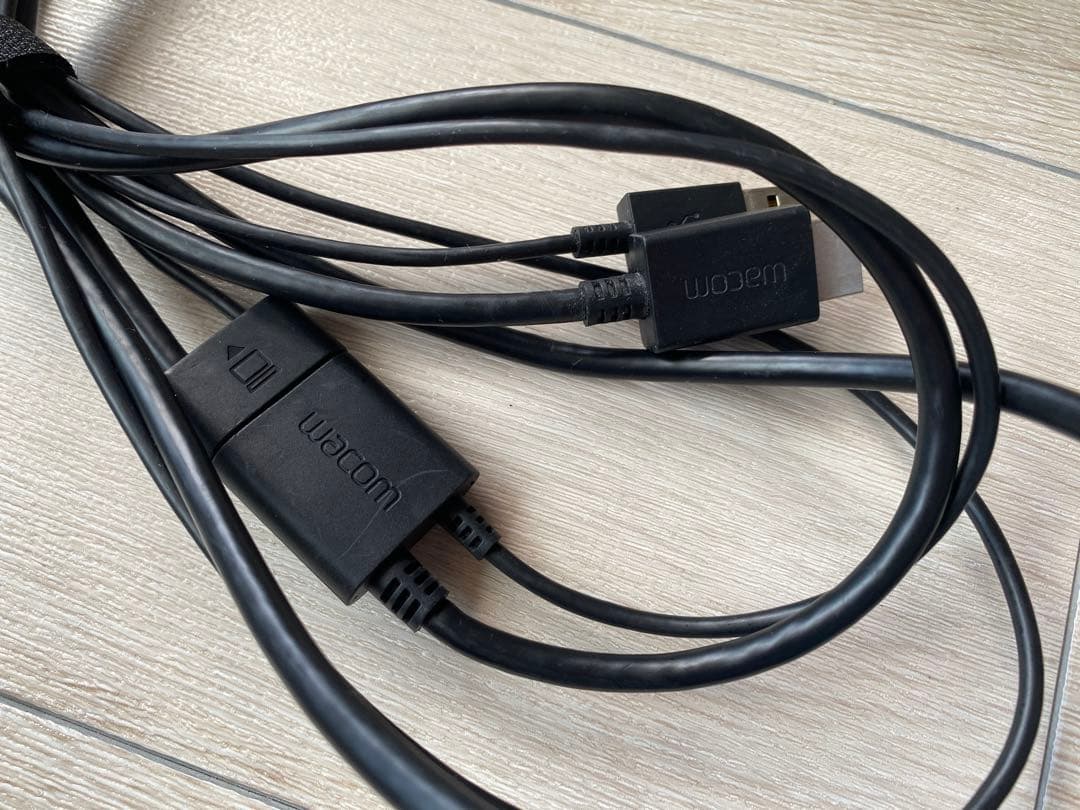 Wacom One 13.3インチ　液タブ本体