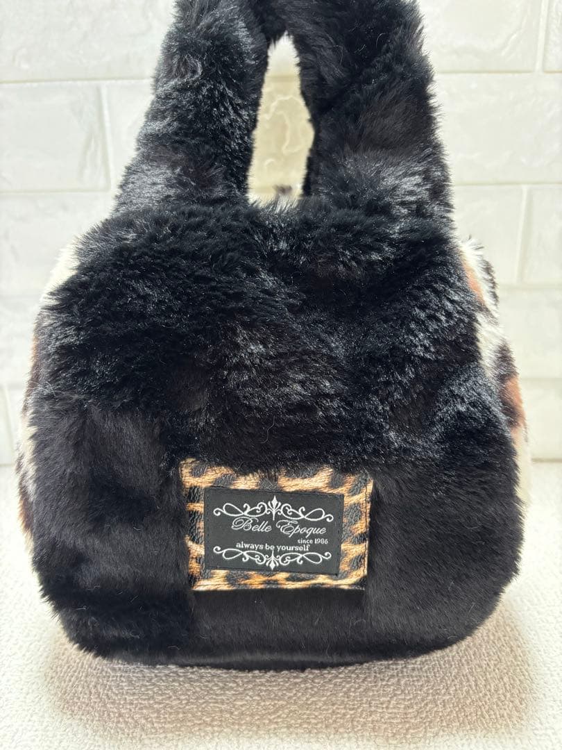 さ*ー様 コヤンイサムチョン　ハンドメイド　ファーバッグ　サンダーちゃん　ヒョウ