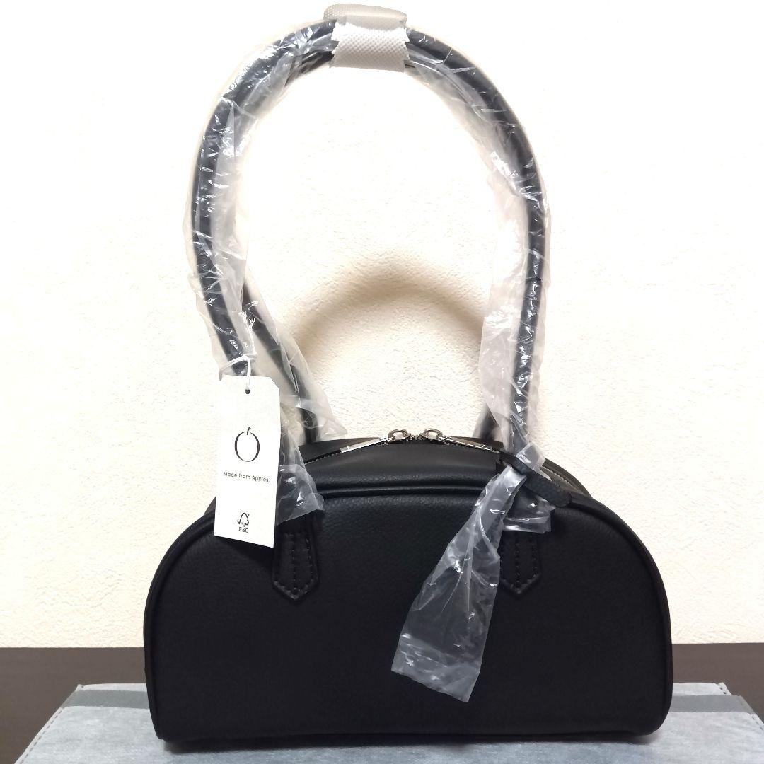 【未使用】LOVSTTOKYOAppleHalf-MoonBostonBag