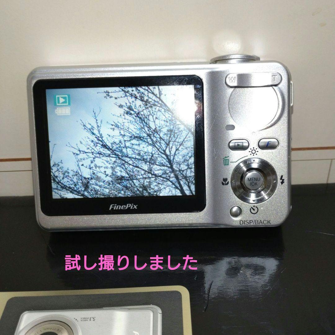 FUJIFILM　FinePix Ｆ460 デジタルカメラ XDカード付