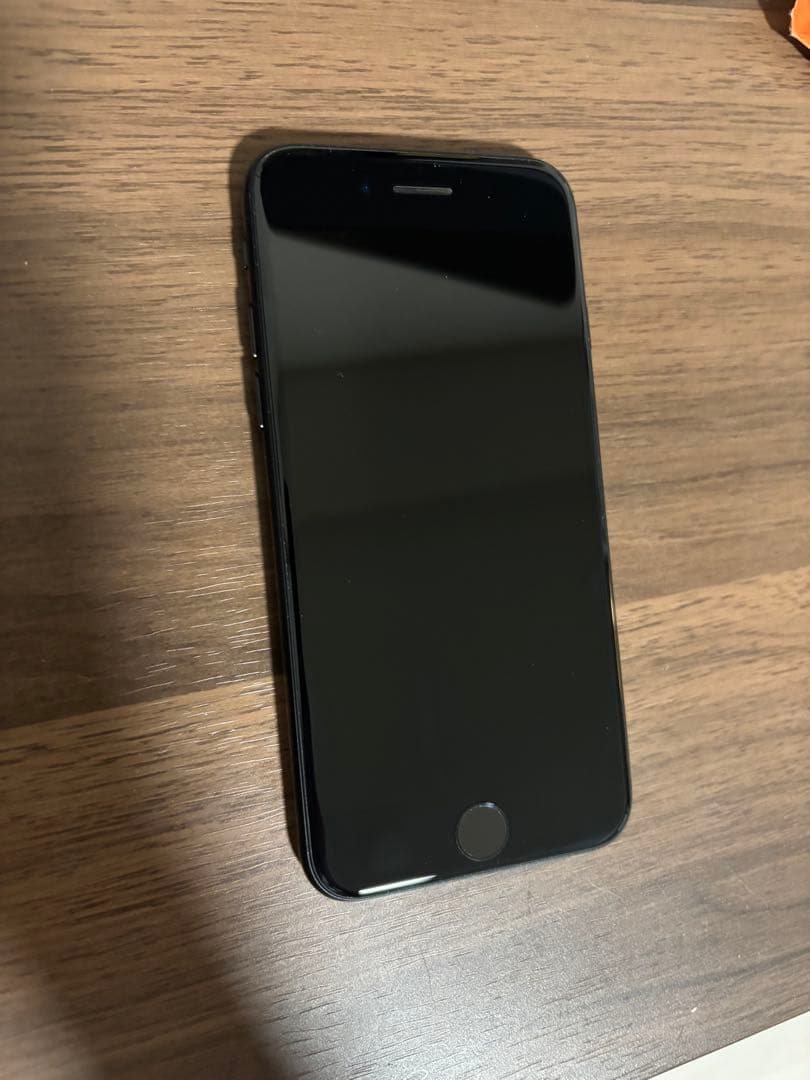 iPhone SE（第2世代） 本体 付属品