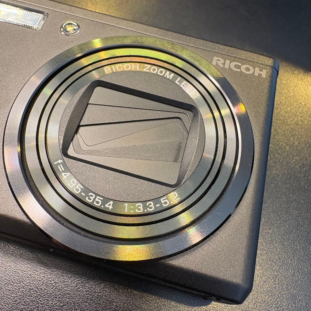 美品　RICOH R10 ブラック コンパクトデジタルカメラ