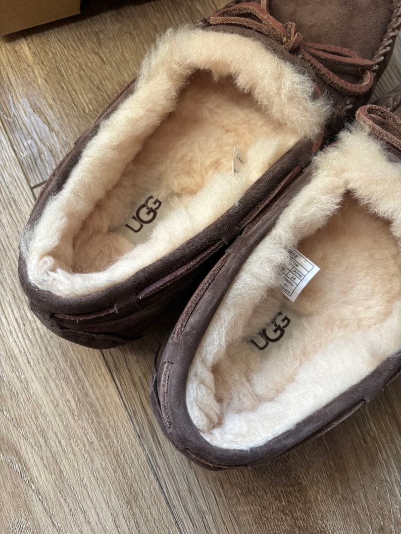 完売色　UGG ダコダ　エスプレッソ 24cm 7 アグ