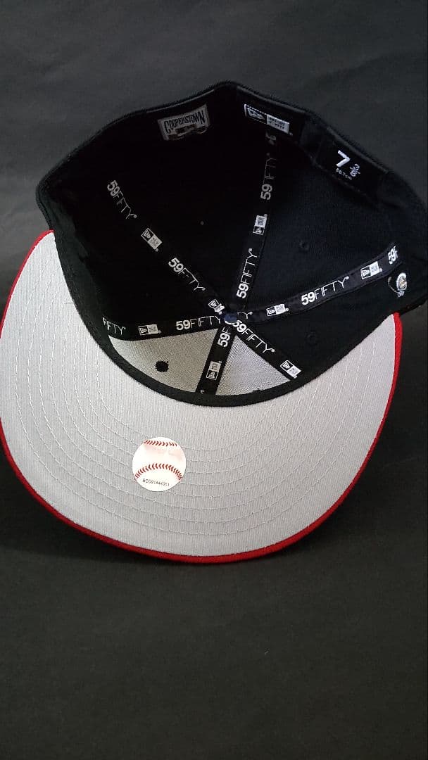 NewEraインディアンス ワフー酋長1995WSキャップブラックレッド3/8