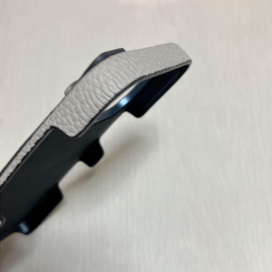 BONAVENTURA iPhone16 レザー ハンドル付き グレージュ