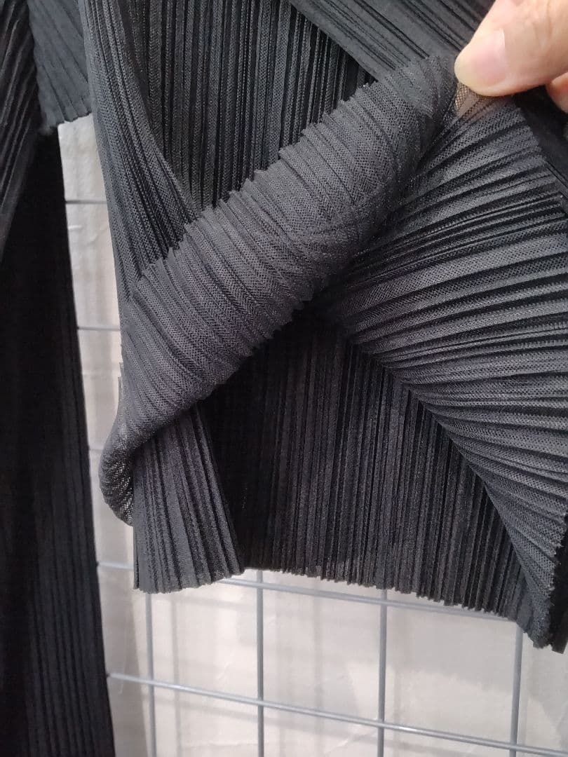 PLEATS PLEASE　プリーツ プリーズ　カーディガン　ボレロ