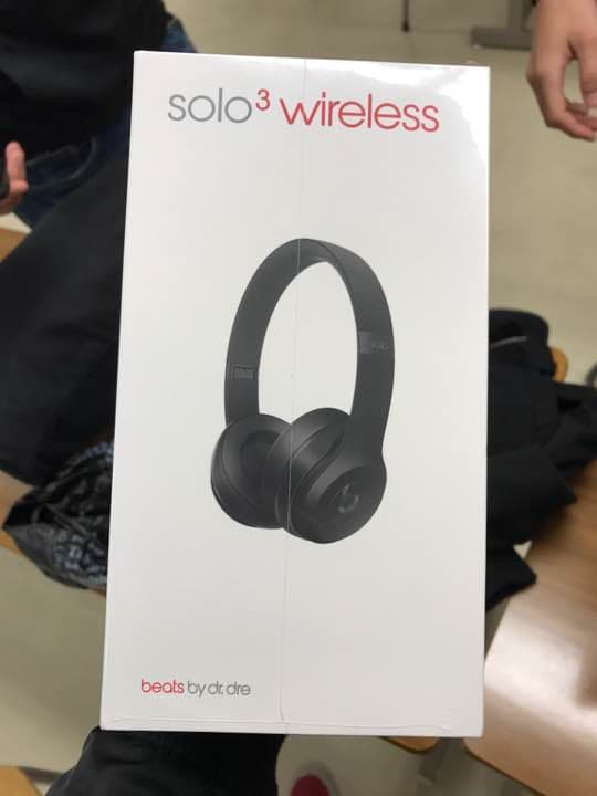 ヘッドホン Beats Solo 3