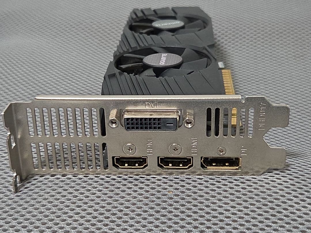 GeForce GTX1650 OC ロープロファイル 4G