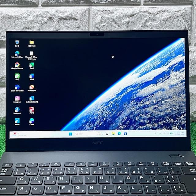 2021《優良美品》薄型軽量ハイスペック【 LAVIE Direct PM 】