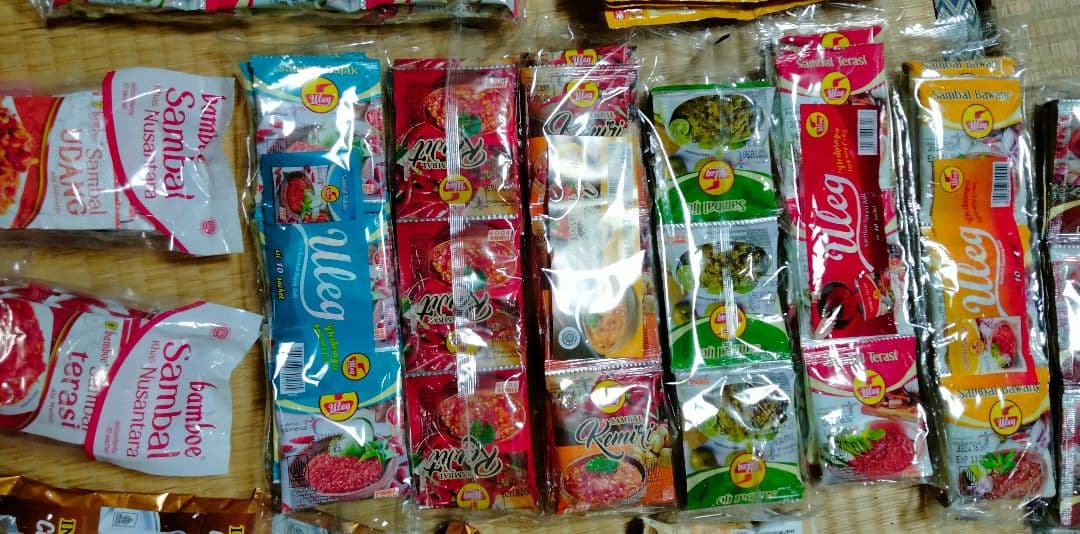 インドネシアのサンバル- Nutrisari- インドネシアインスタントコーヒー