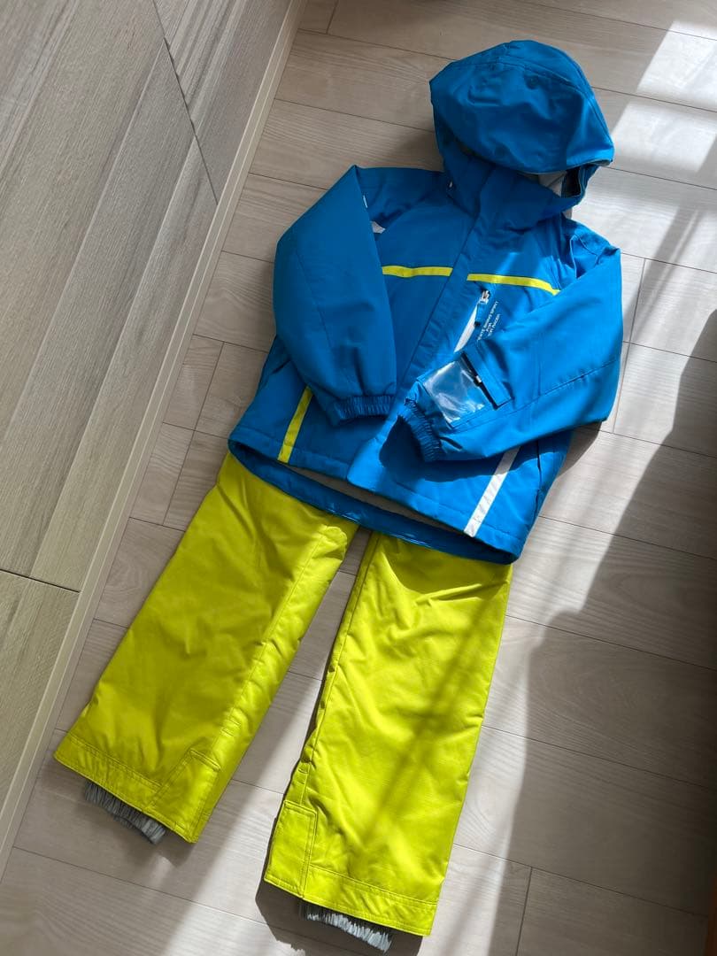 DESCENTE キッズスキーウェア上下セット 140 クリーニング済み