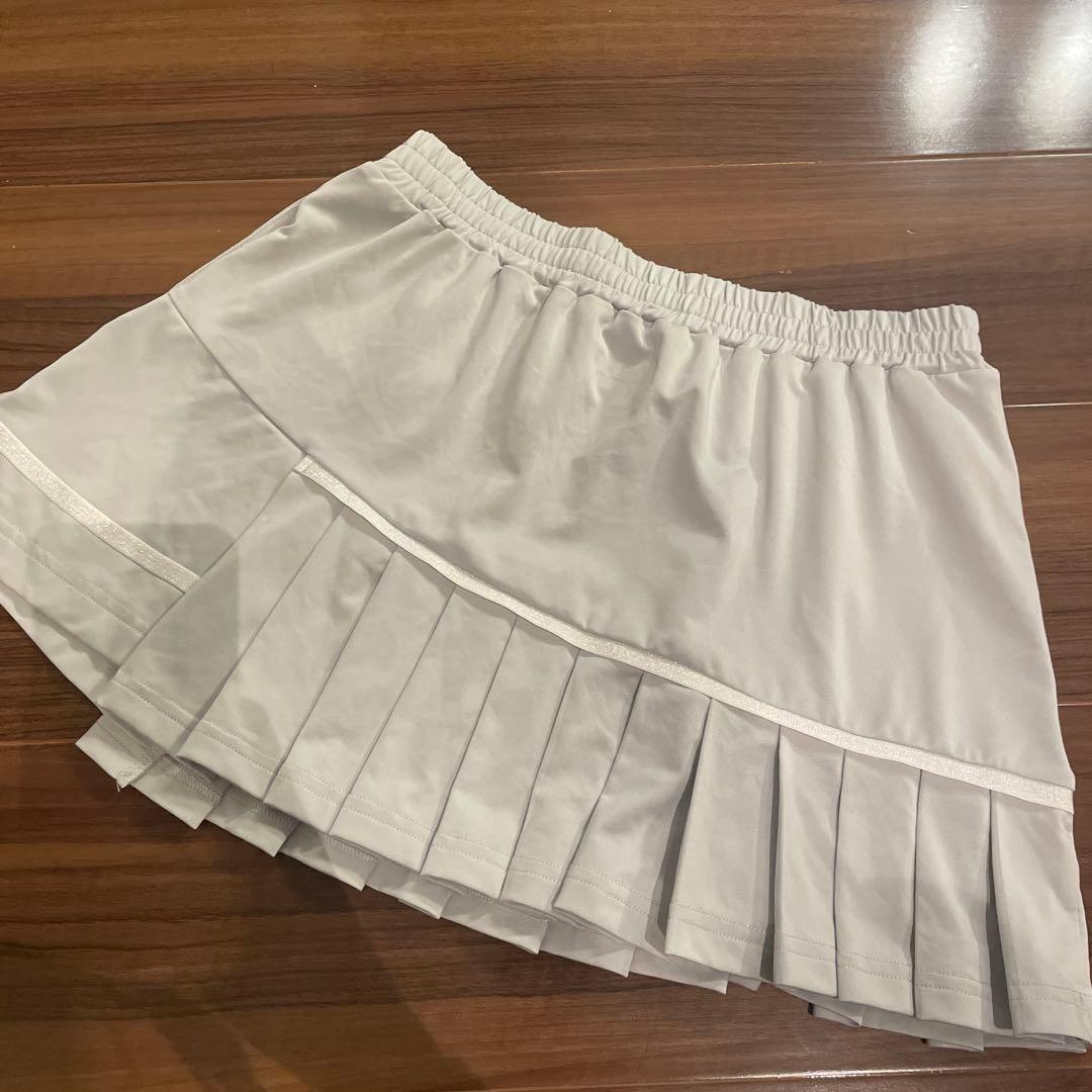 Admiral プリーツスコート　Mサイズ ライトグレー