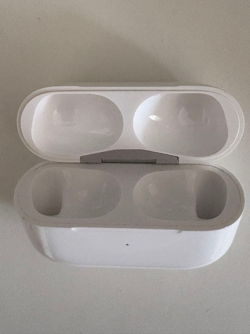 AirPods Pro第2世代　Lightning仕様