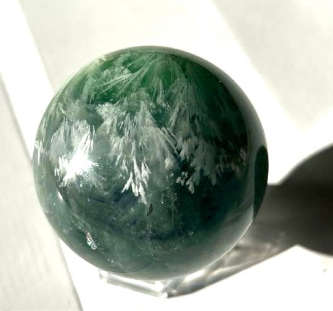 エンジェルフェザーフローライト　スフィア　丸玉　パワーストーン　台座付き　置物