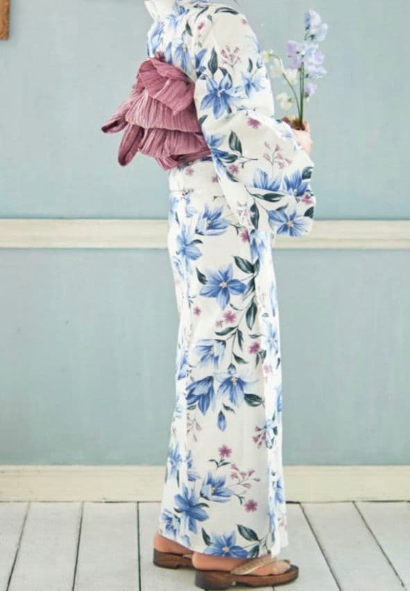 浴衣・帯セット 花柄 白地