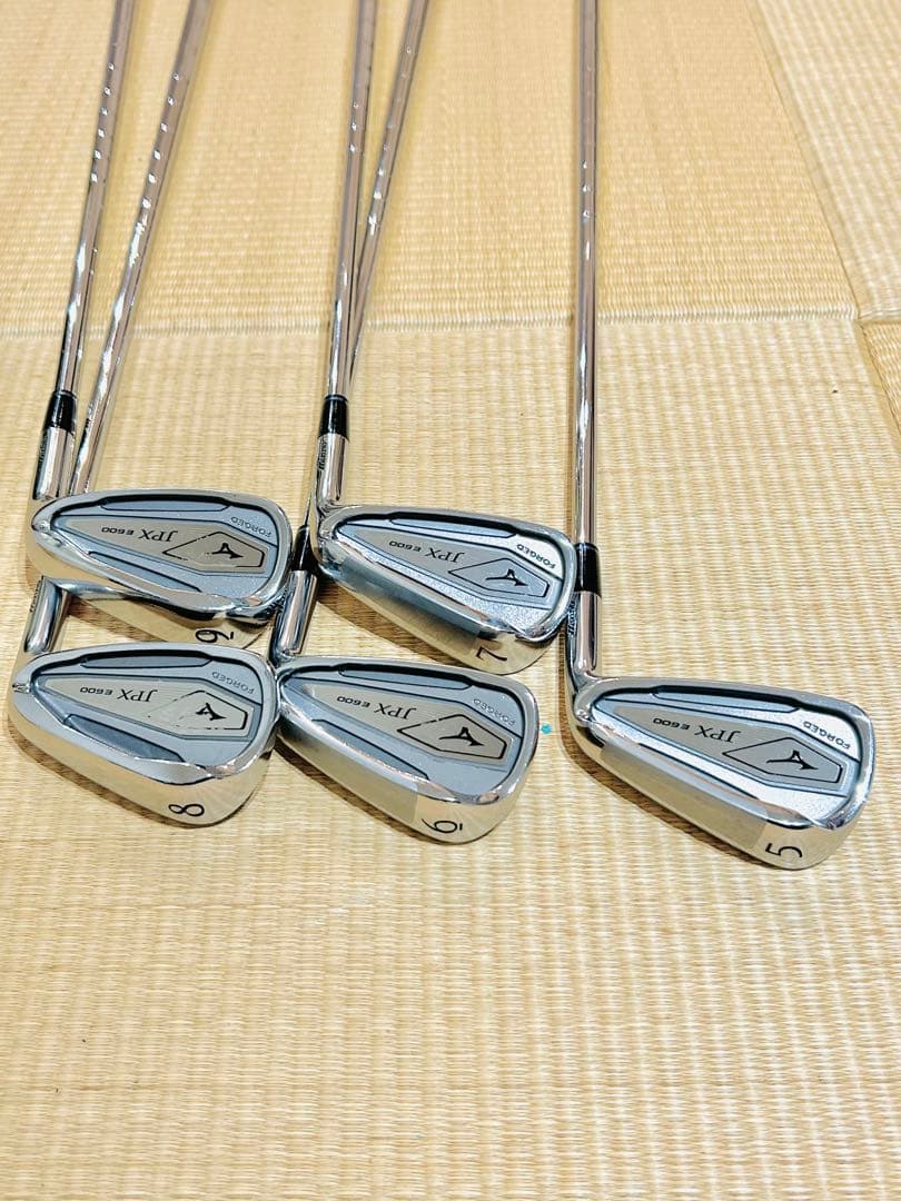 Diamana ゴルフキャディバッグ ホワイト・ブラック