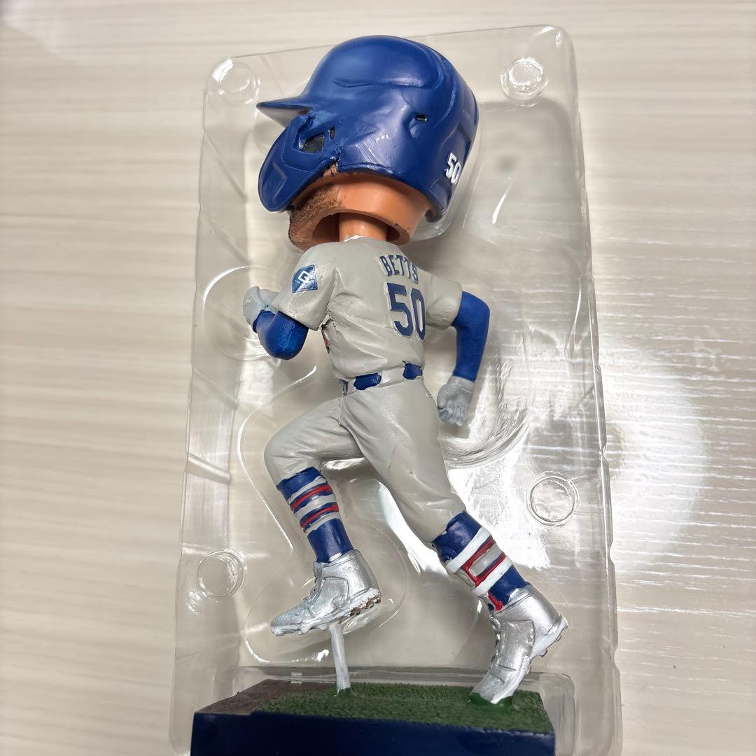 ドジャース　ベッツ　ボブルヘッドフィギュア（新品）