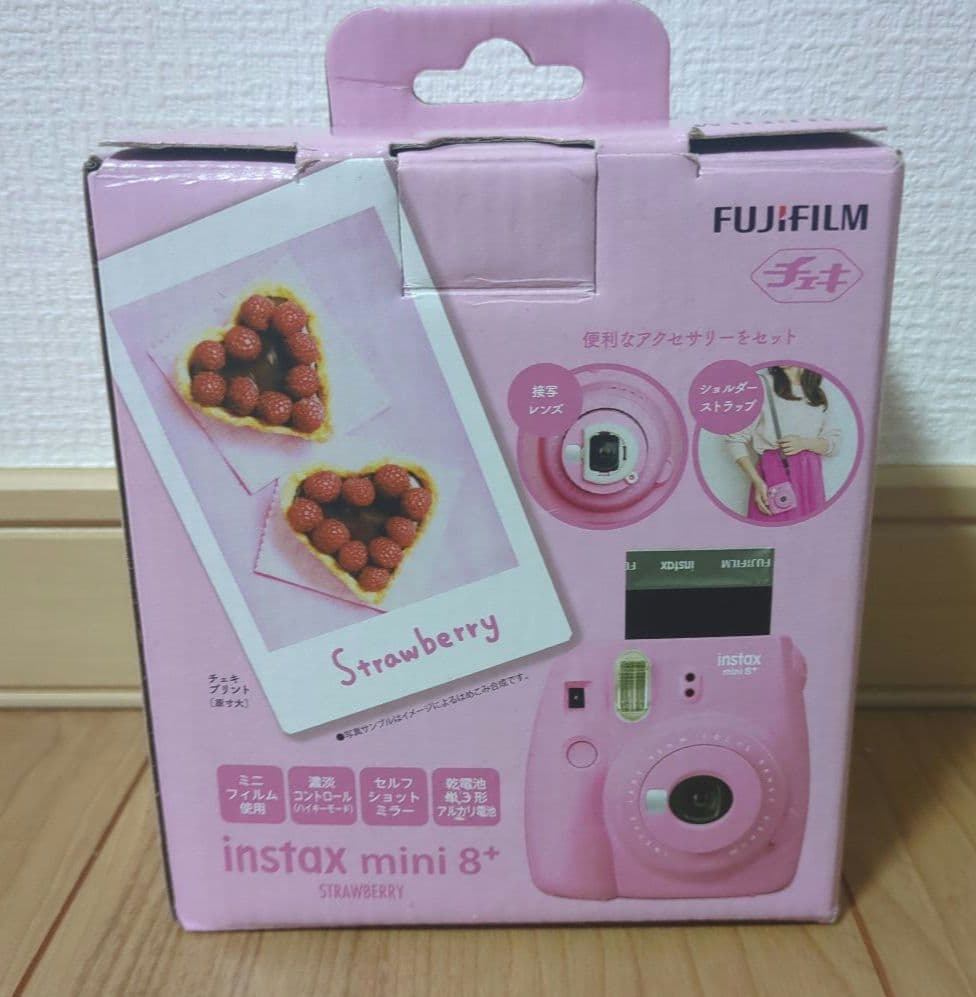 フィルムカメラ FUJI FILM INSTAX MINI 8+ N STRAWBERRY