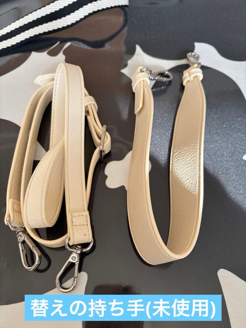 nouer ボトムエンポスロゴバッグ ホワイト　美品　2025夏