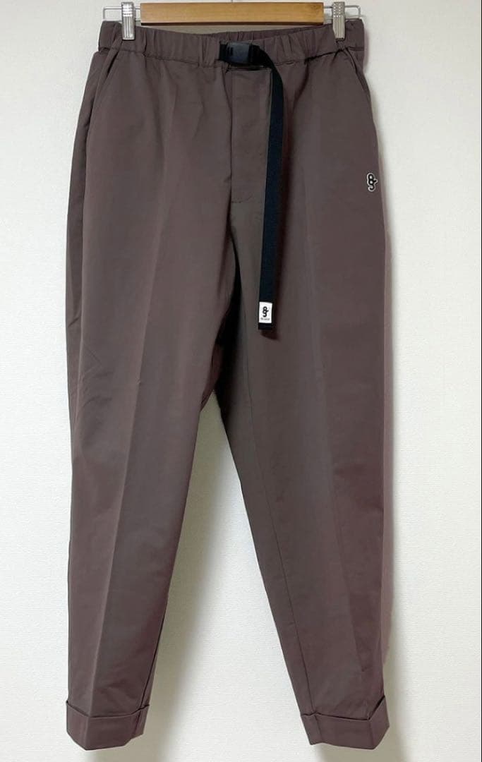 センタープレス調整可能パンツ チョコレートブラウン