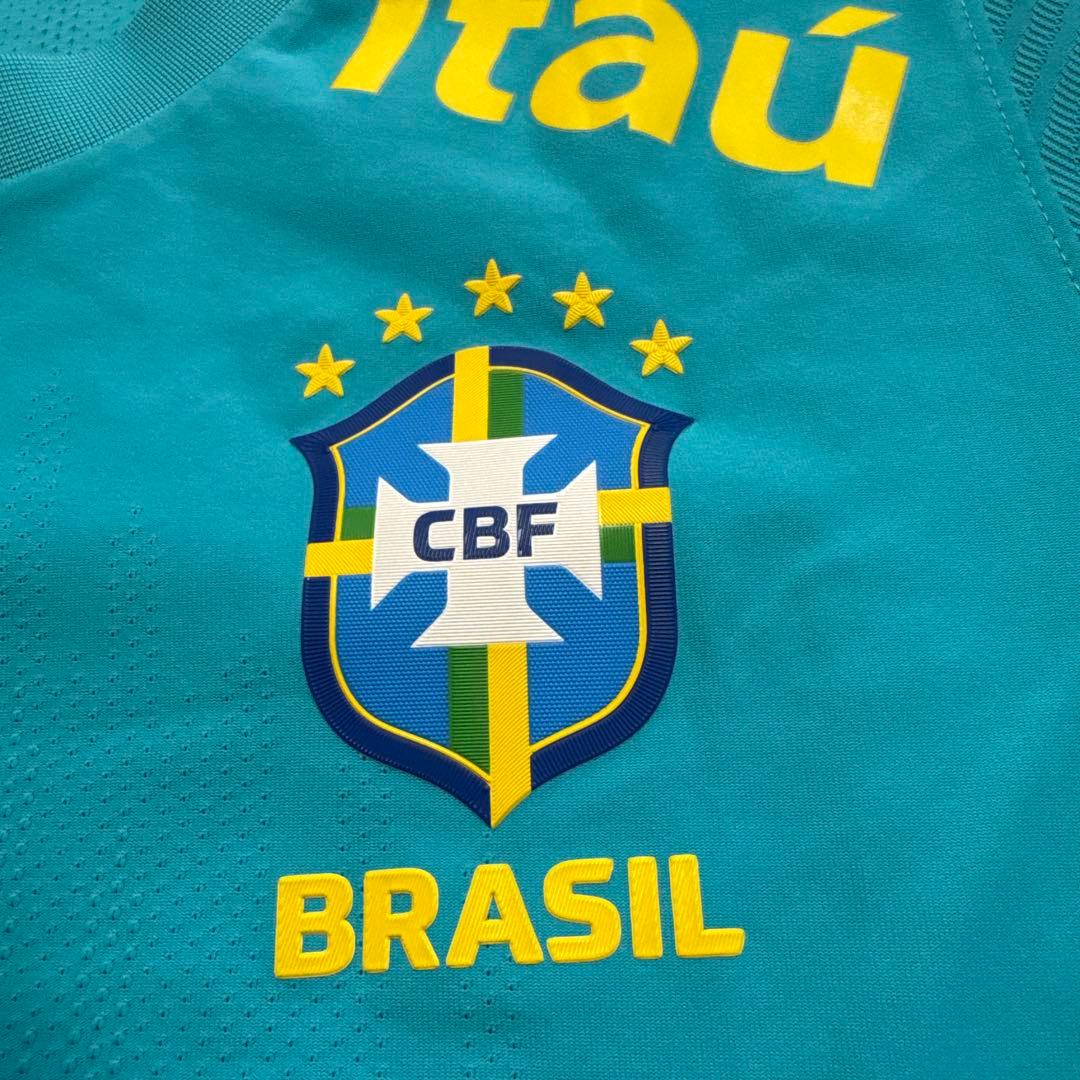【L、XLサイズ】19-21 NIKE選手支給品ブラジル代表トレーニングウェア