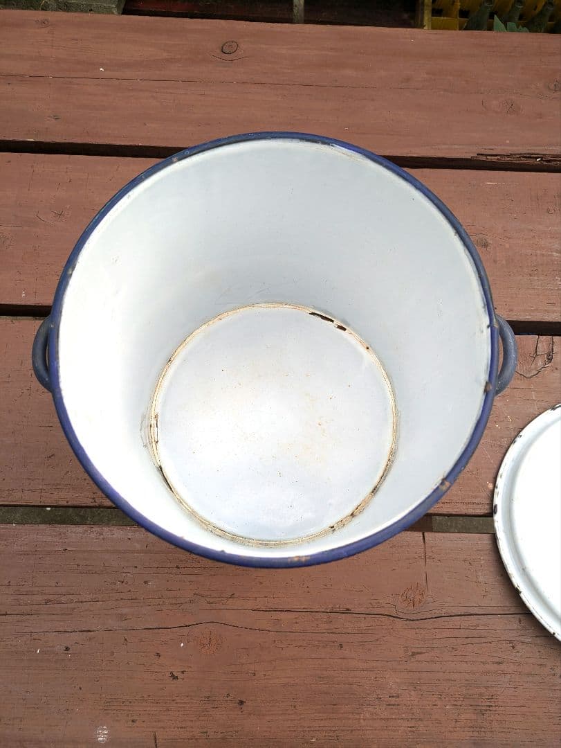 イギリス アンティーク ホーロー BREAD缶 【大】ブレッド缶　ホワイト