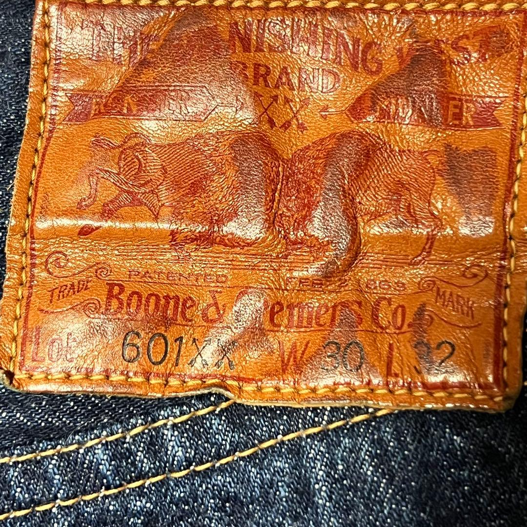 THE VANISHING WEST Lot 601XX W30 赤耳