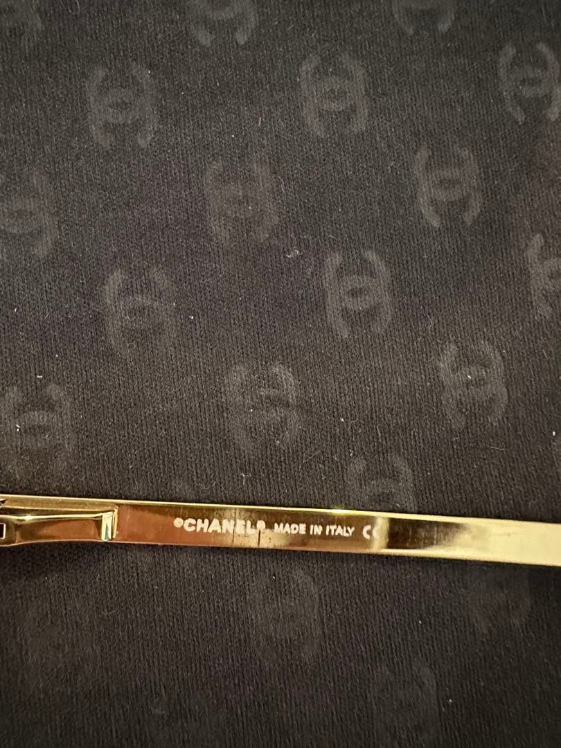 CHANEL リムレス　サングラス